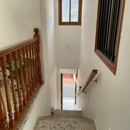 Vivienda Turistica Juliana Apartment *